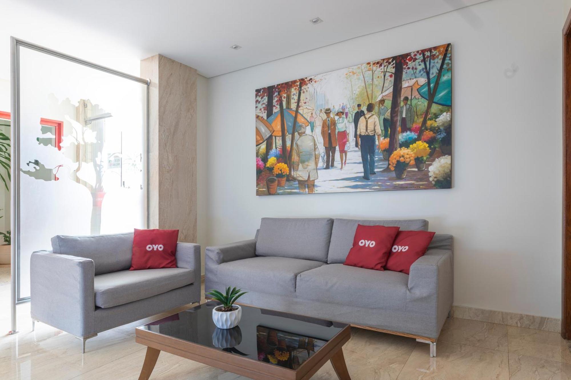 Oyo Tropical Confort Hotel, Brasilia Sao Sebastiao  Экстерьер фото