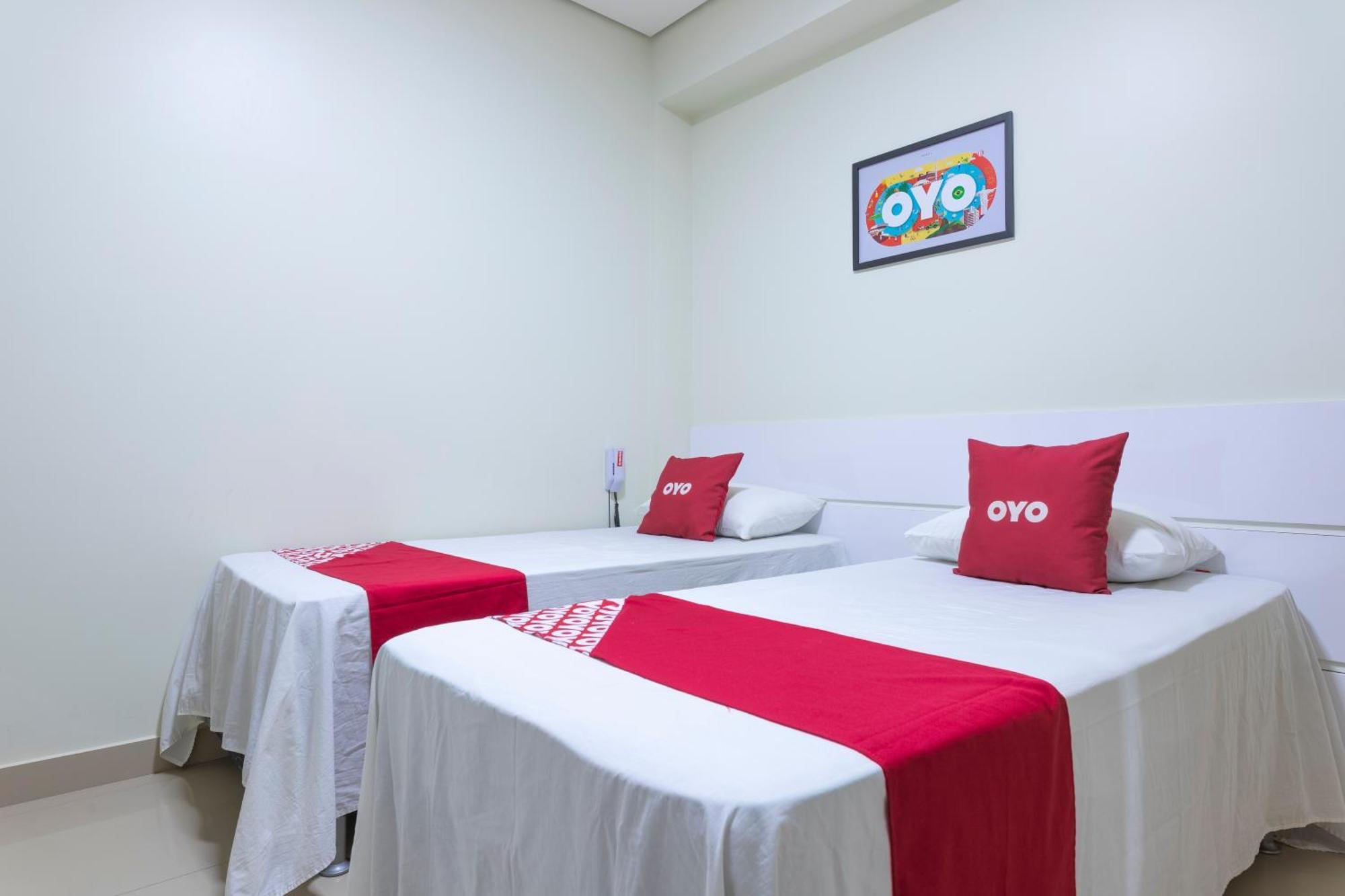 Oyo Tropical Confort Hotel, Brasilia Sao Sebastiao  Экстерьер фото